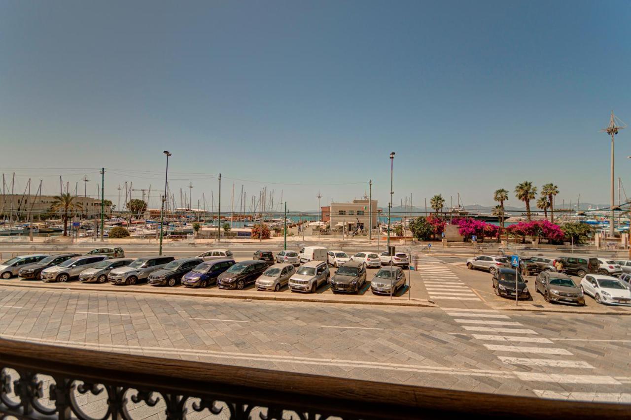 Ferienwohnung Right House Sur Le Port - Harbour View Cagliari Exterior foto